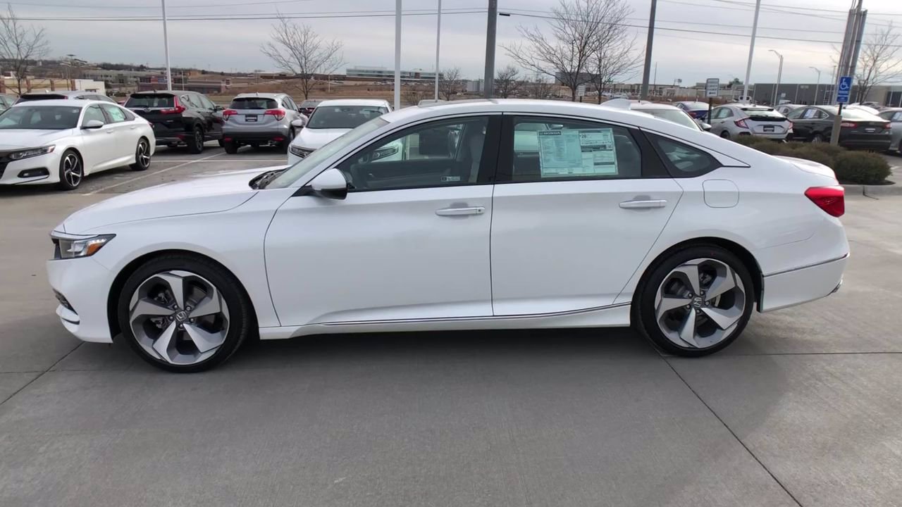 New 2020 Honda Accord Sedan Touring 2.0T in Kansas City #AC14466 ...