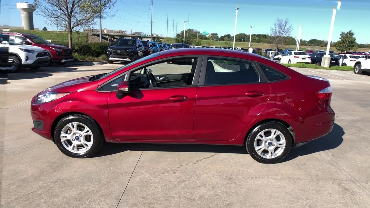 Pre-owned 2015 Ford Fiesta Se In Kansas City #4r36985a 