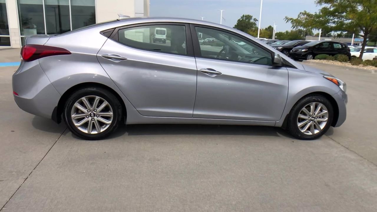 Hyundai elantra se 2016